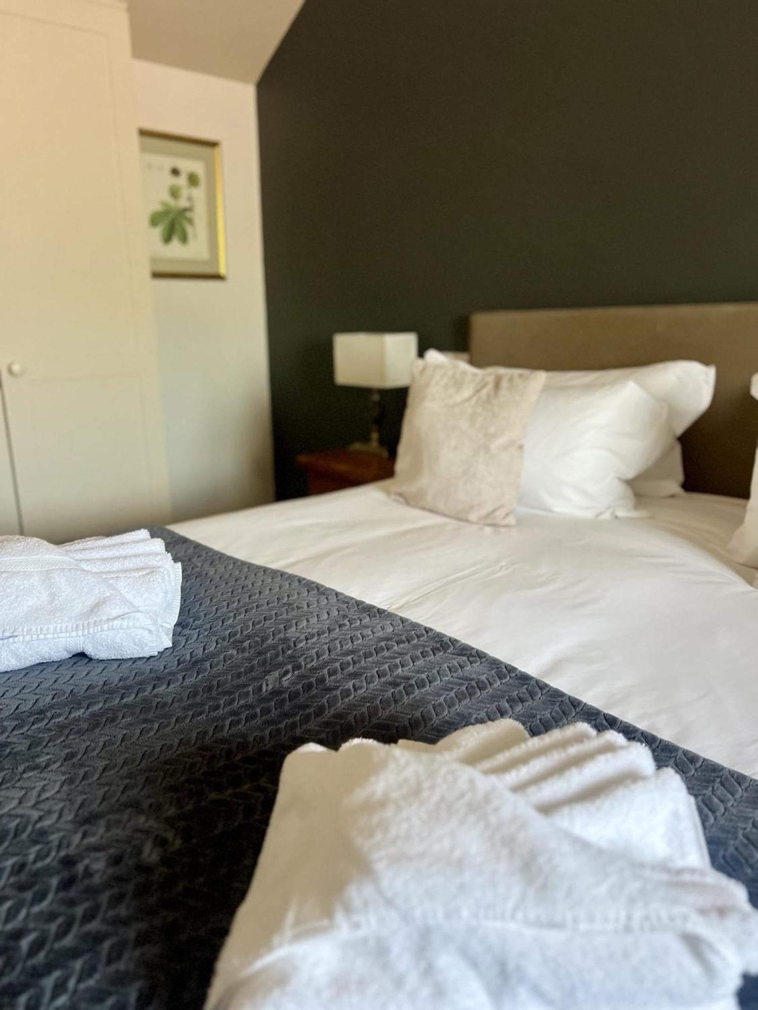 The Parson Woodforde Hotel Weston Longville Cameră foto