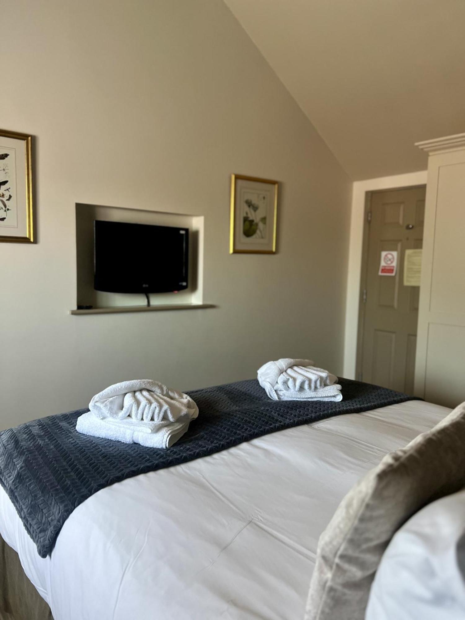 The Parson Woodforde Hotel Weston Longville Cameră foto