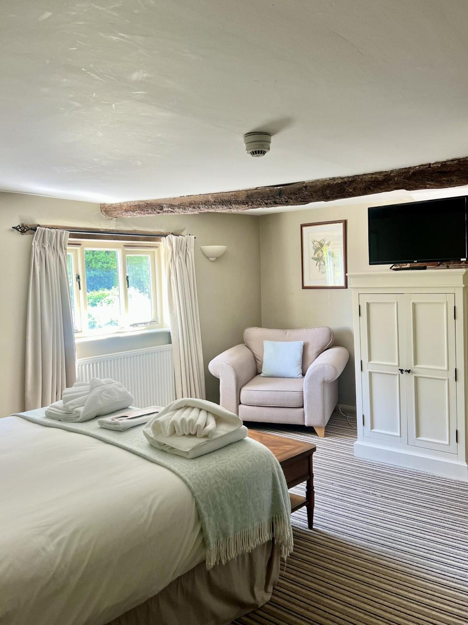 The Parson Woodforde Hotel Weston Longville Exterior foto
